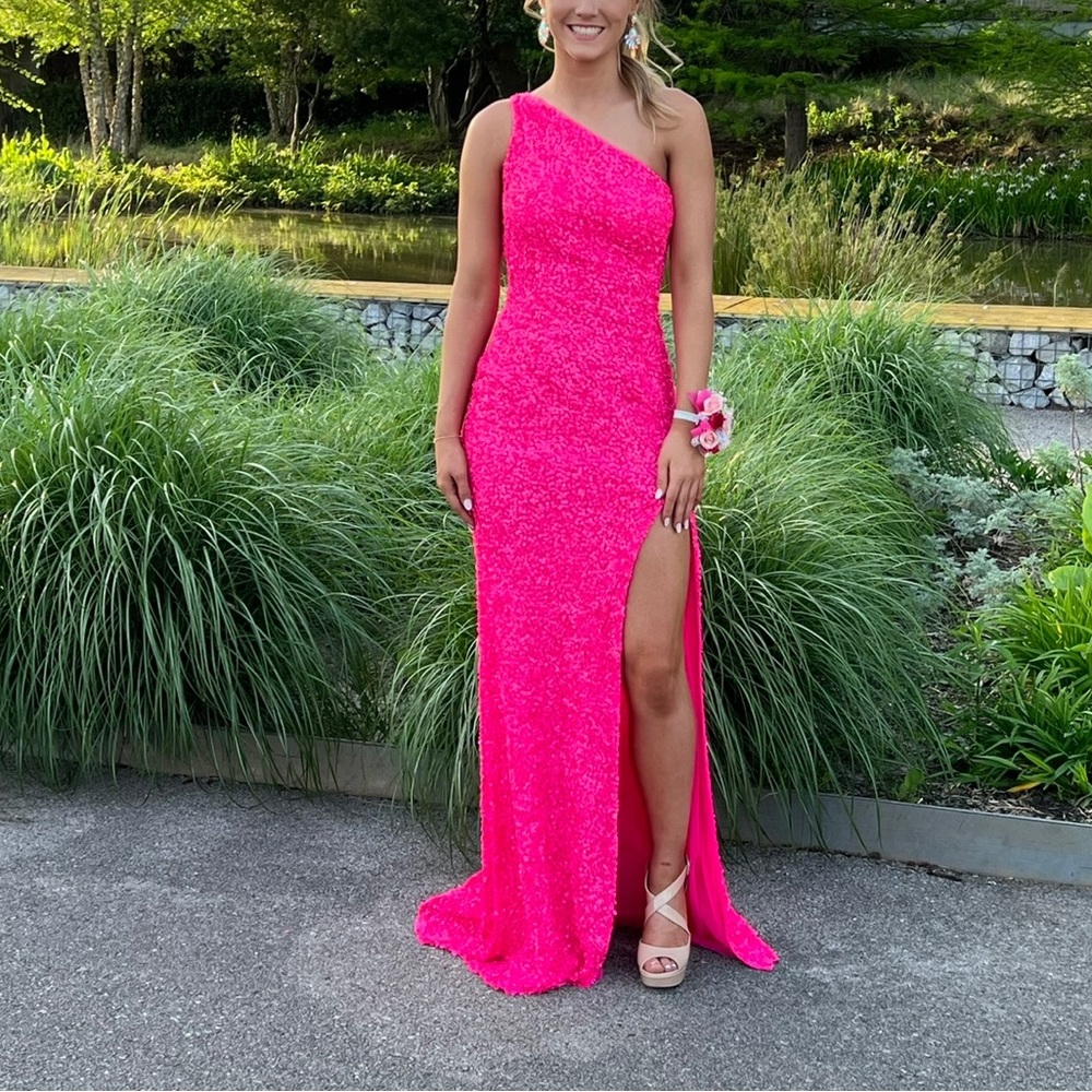 Sherri Hill size00